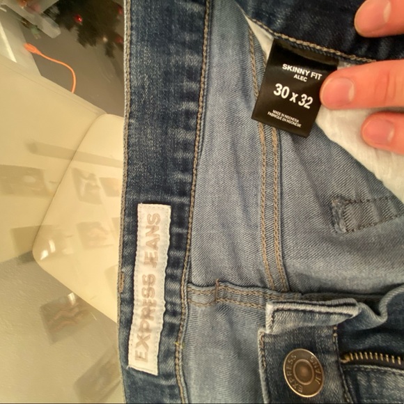 Express Skinny Jeans - Picture 4 of 8